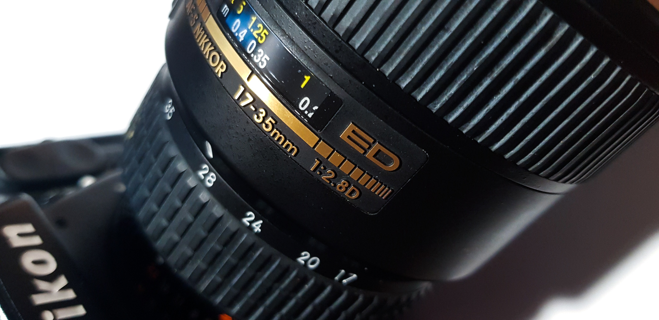 Nikon AF-S Nikkor 17-35mm 1:2.8D